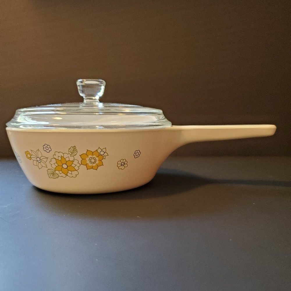 Corningware Floral Bouquet Skillet Pan 1 Pint Lid